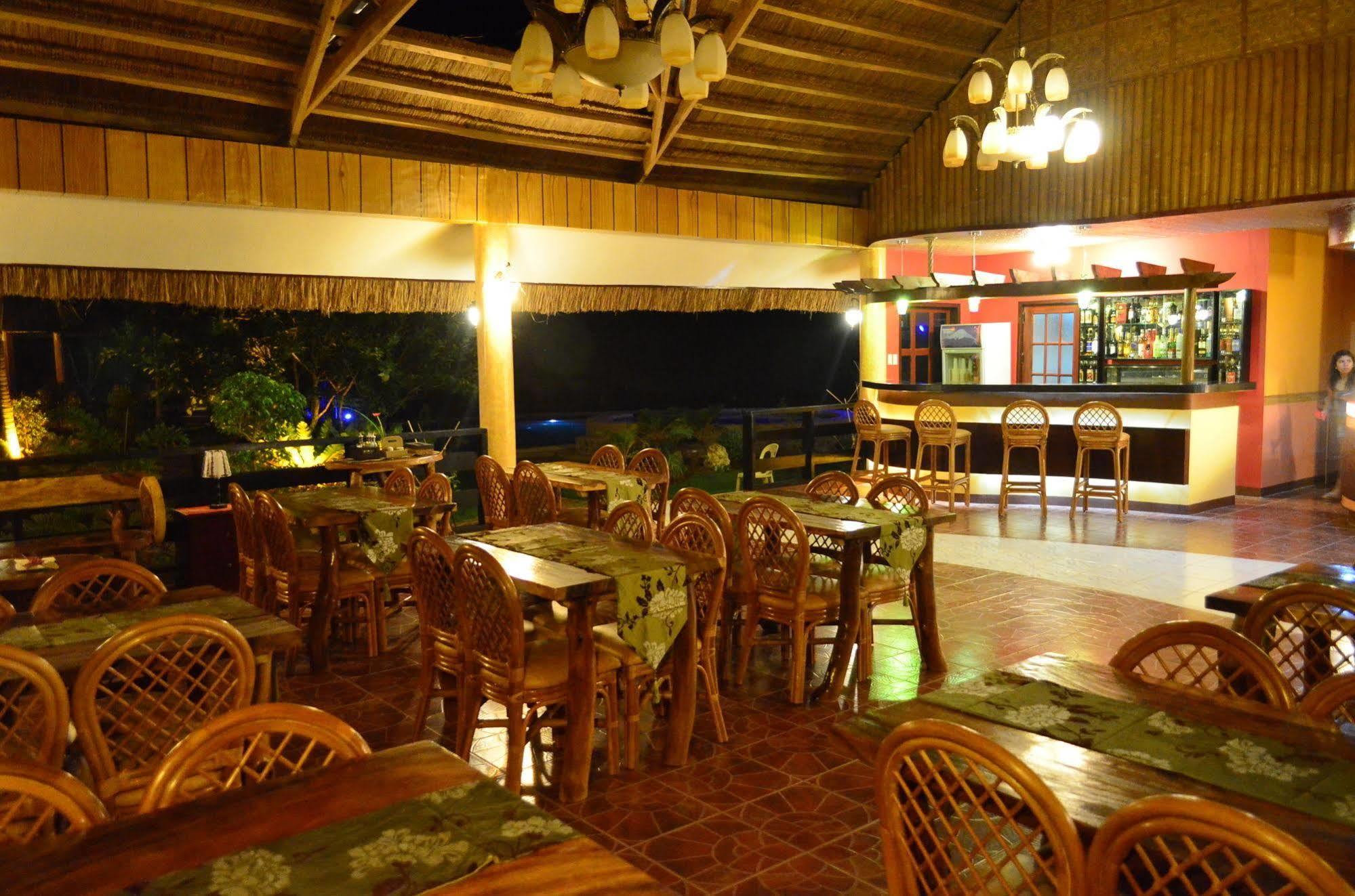 Veraneante Resort Panglao Esterno foto